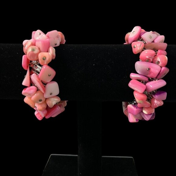 Pink Shell Clip On Earrings Cluster and Bracelets Made In Japan Vintage - Picture 5 of 7